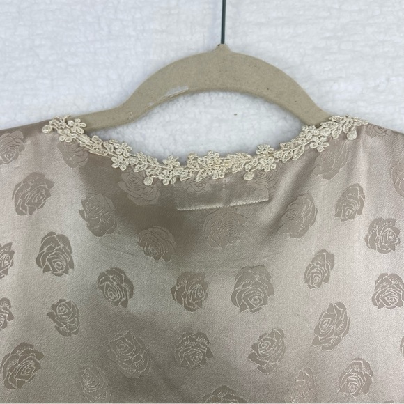 Vintage handmade handdied silk blend embroidered crochet robe duster cardigan. - Picture 10 of 16